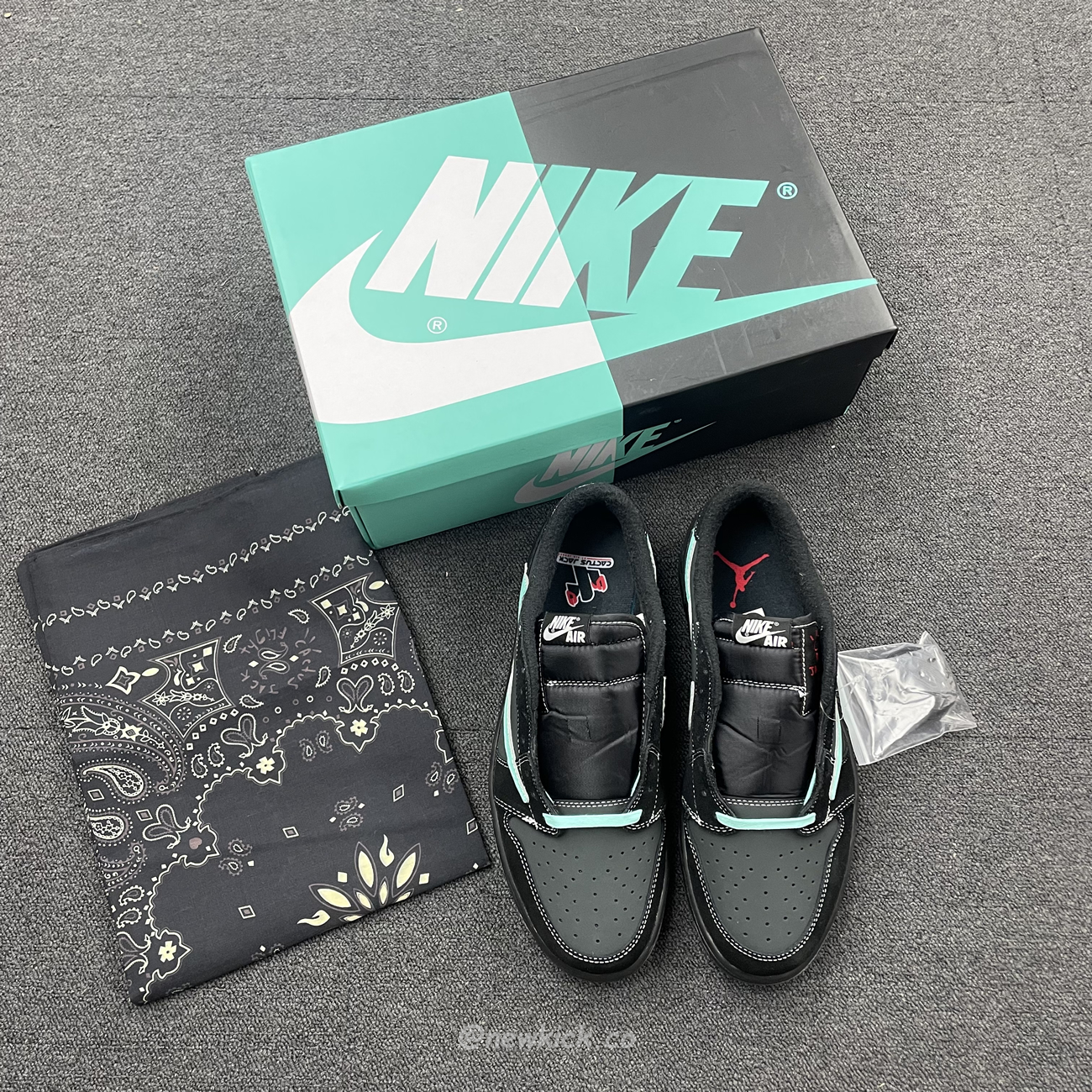 Air Jordan 1 Low Dazzles With Tiffany Cus Travis Dm7866 311 (6) - newkick.cc